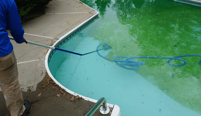 How to Get Algae Out of Pool Without a Vacuum