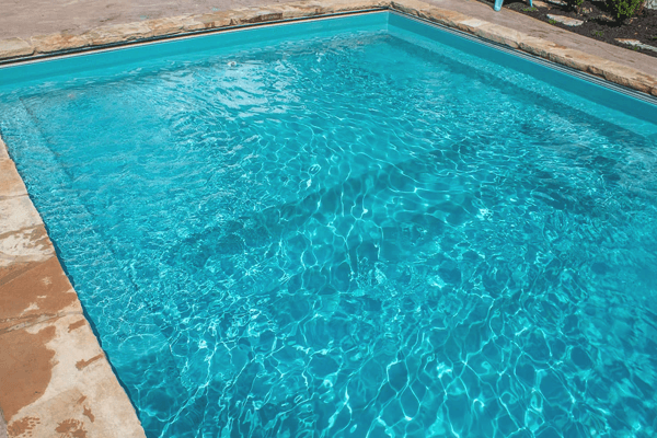How to Lower Phosphate Levels in Pool