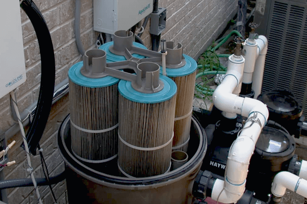How to Backwash a Pool with a Cartridge Filter